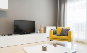 Moderno Apartamento en Guadalmina Golf - Marbella
